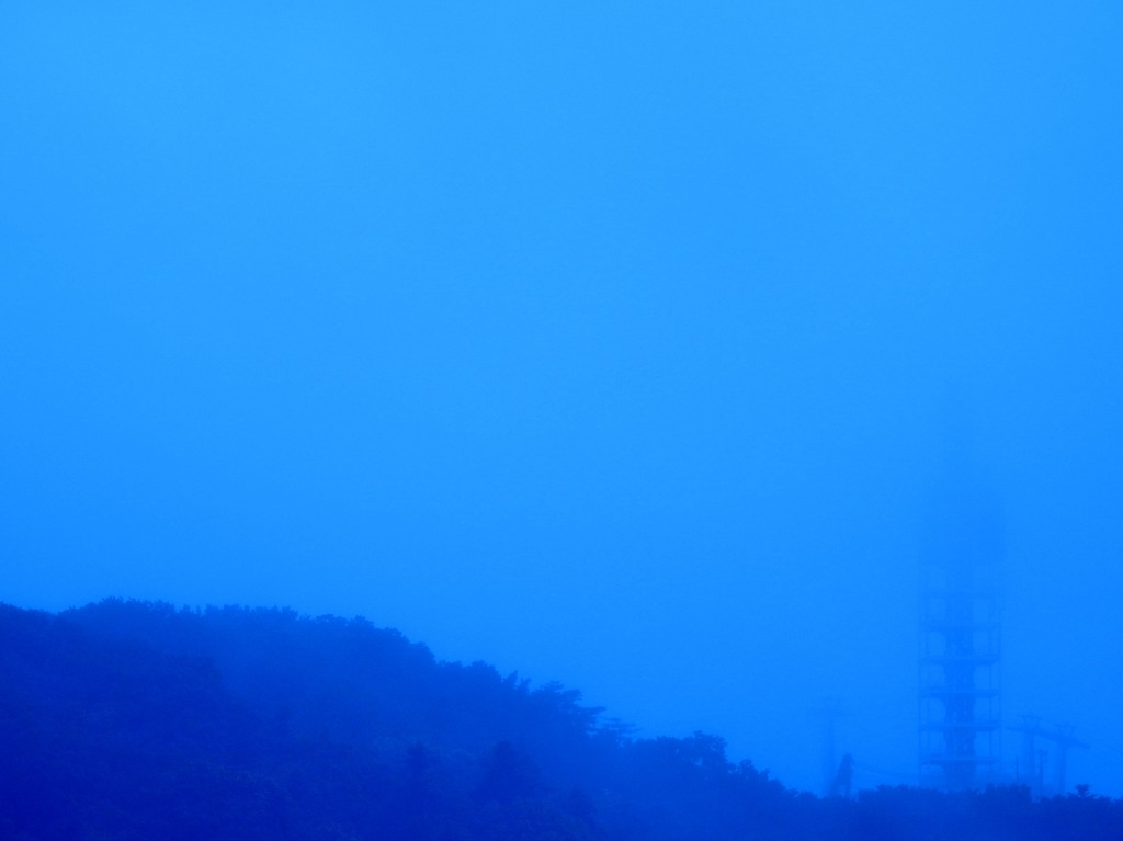 東山魁夷風の朝