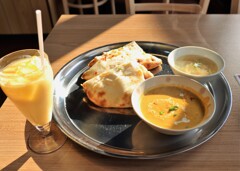 アジアンダイニング　インド＆タイ料理　アペクチャ