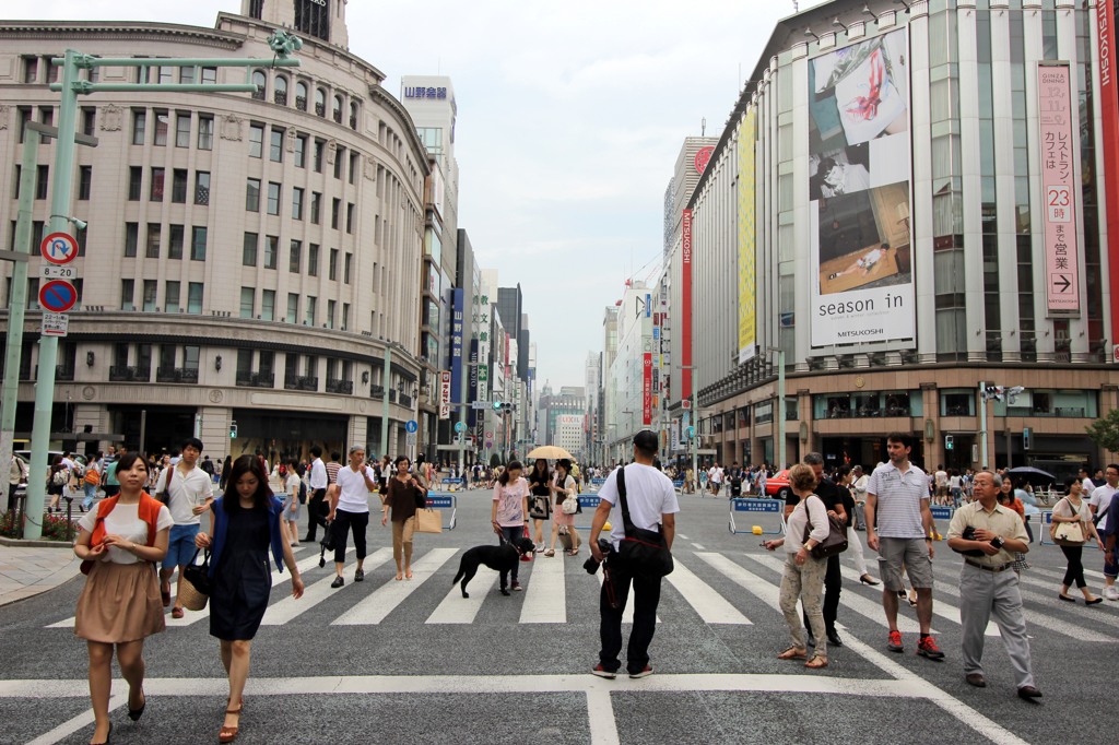 銀座四丁目交差点