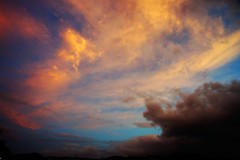 夕焼けが優勢