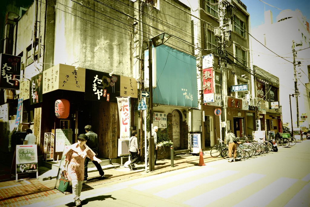 路地裏