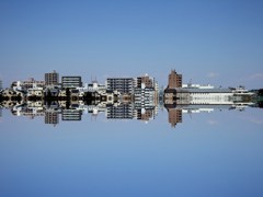 静寂な多摩川河畔