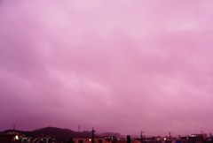 雨の夕焼け