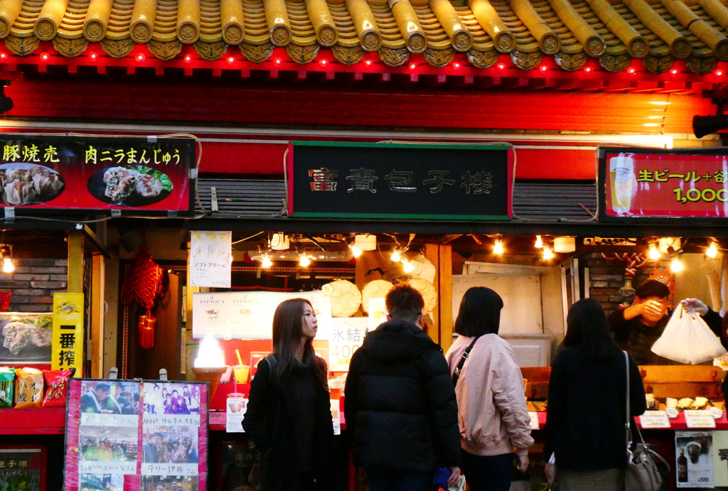 横浜大世界の売店