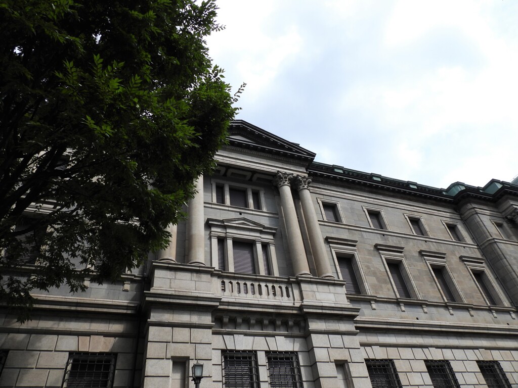 日銀
