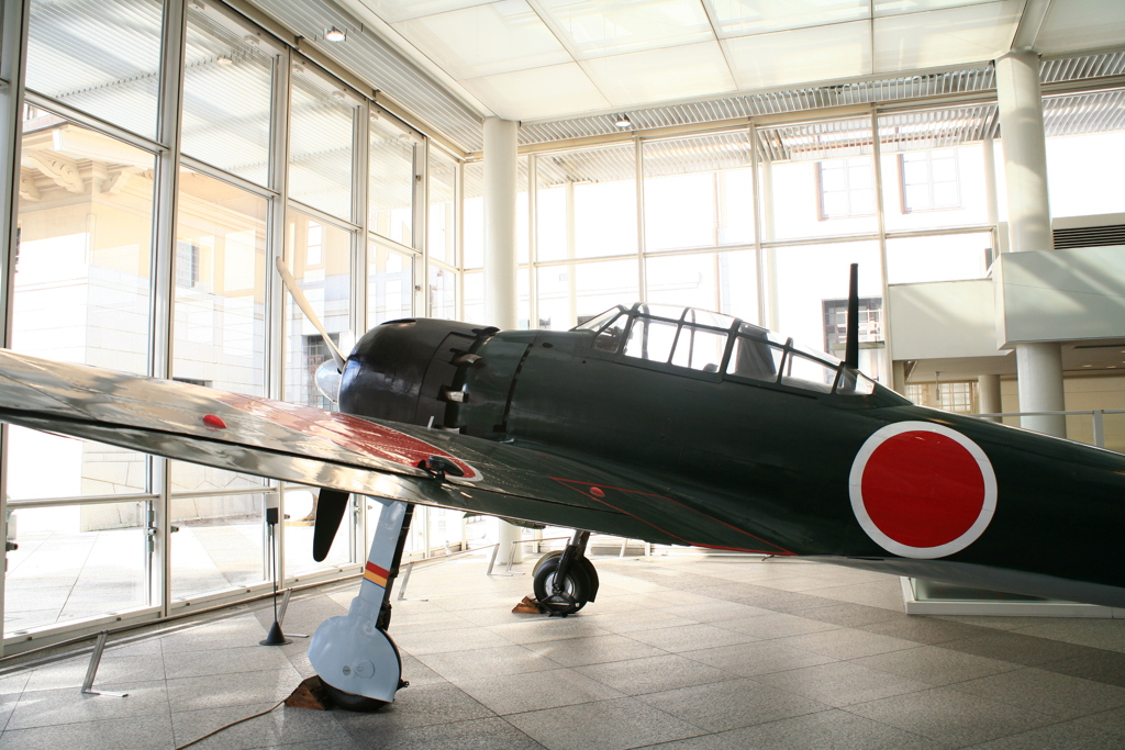 遊就館の零式艦上戦闘機52型