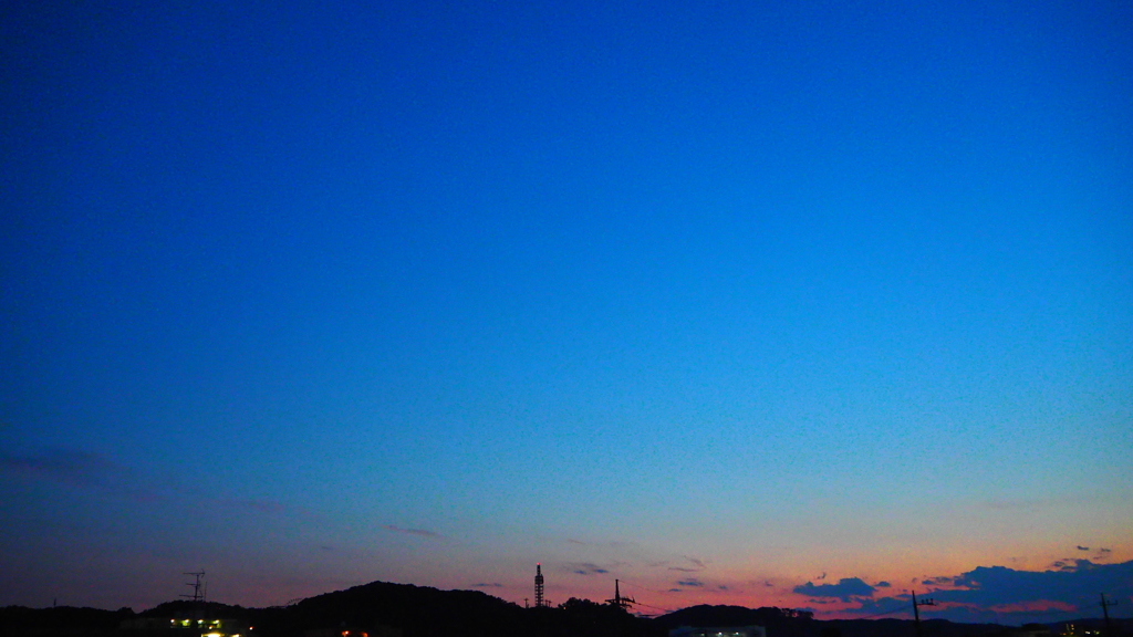 オリンパスE-M10の夕暮れ