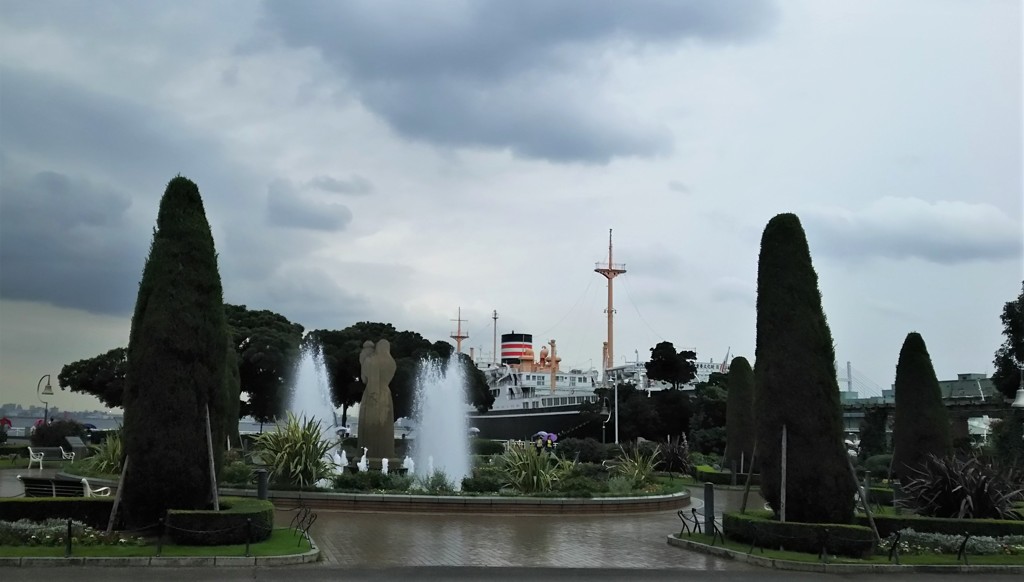 誰もいない山下公園