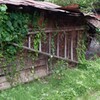 東日本大震災でも倒壊しなかった廃屋