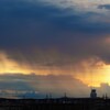 夕暮れの驟雨