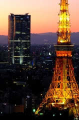 東京タワーと六本木ヒルズタワー 東京タワーと六本木ヒルズタワー