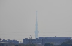 早朝の小田急登戸駅から