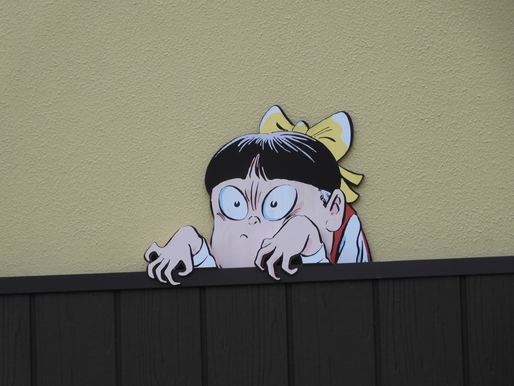 トイレの猫娘さん