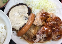 これが2020年元日の夕食かよ ヾ(≧▽≦)ﾉ