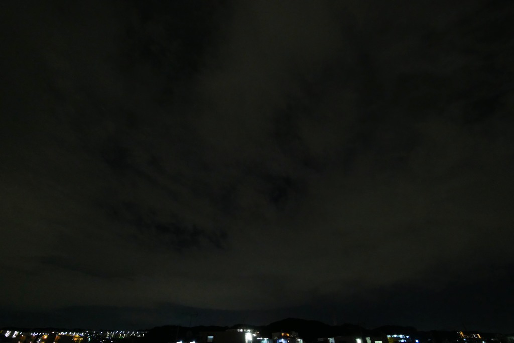 The eye is blind if the mind is absent.