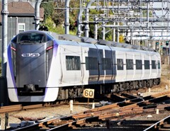 中央本線新型特急E353系