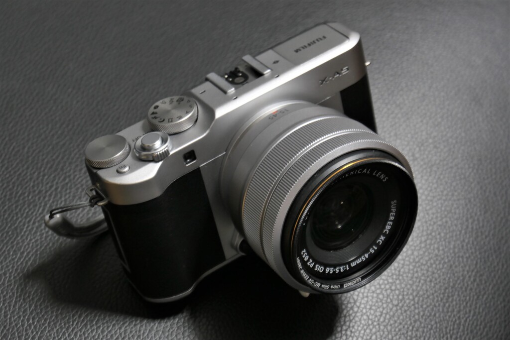 スタイリッシュなフジX-A5