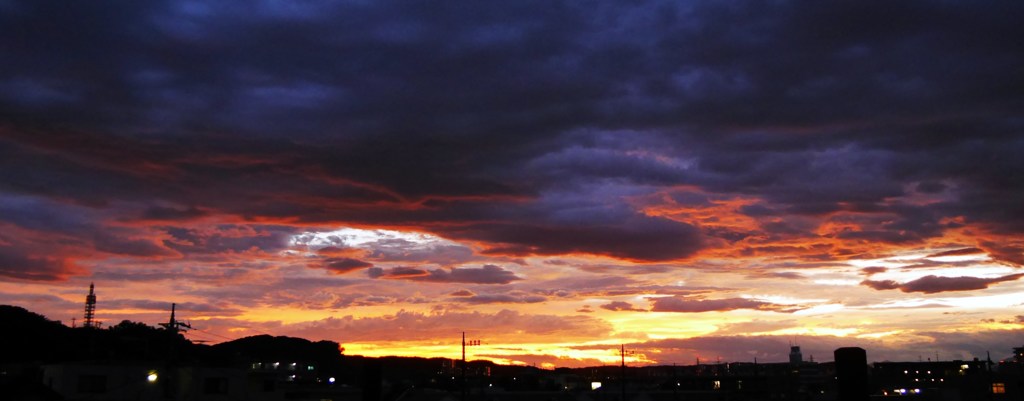 夕焼けのほぼ全景