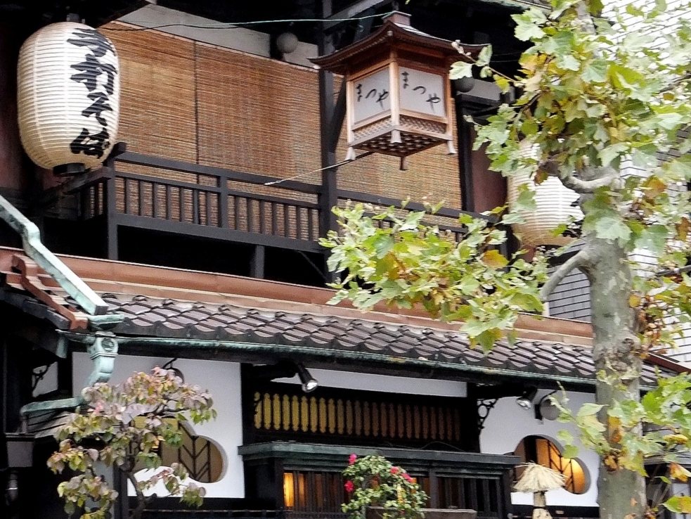 神田淡路町界隈の老舗 4