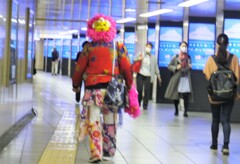 お、有名人