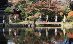 靖国神社の神池庭園