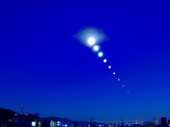 夜明けの軌跡