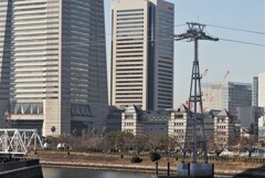 支柱は5基