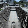 窓際へ行くと