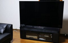 有機ELテレビが悲鳴