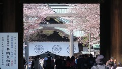 靖国神社拝殿