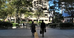 都庁北口