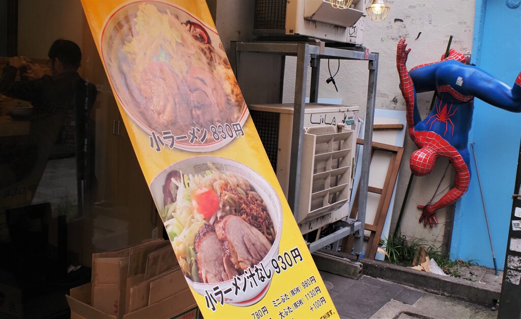 スパイダーマンも健在