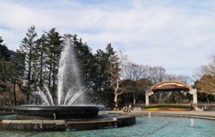 大噴水と小音楽堂