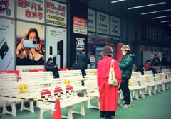 ヨドバシカメラ新宿西口本店前