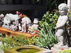 石材店の小便小僧