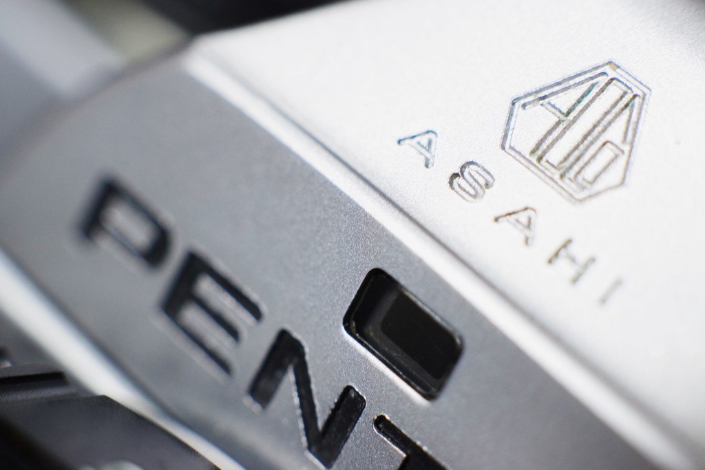 1,500円のマクロレンズ