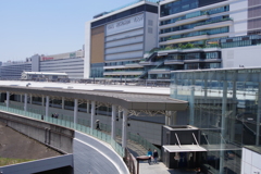 横浜駅きた東口
