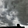 明日は雨