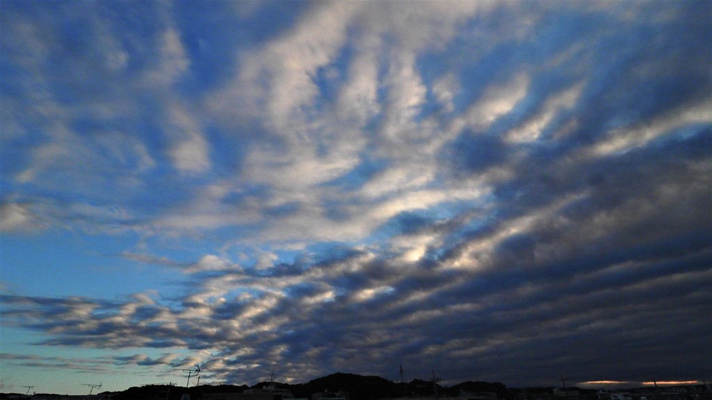 ドレッドヘアーみたいな雲