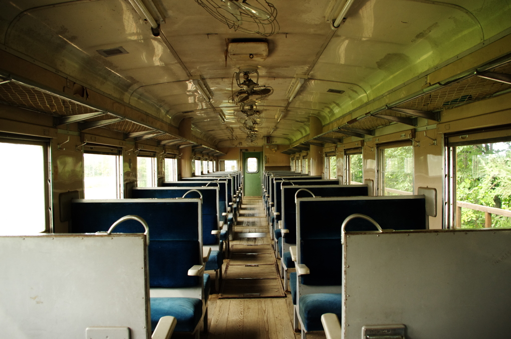 幸福駅の車両