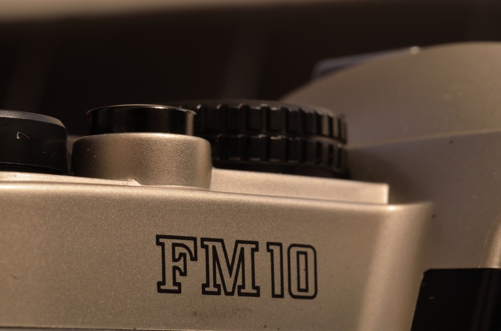 FM10