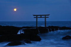 夜長月の磯前神社