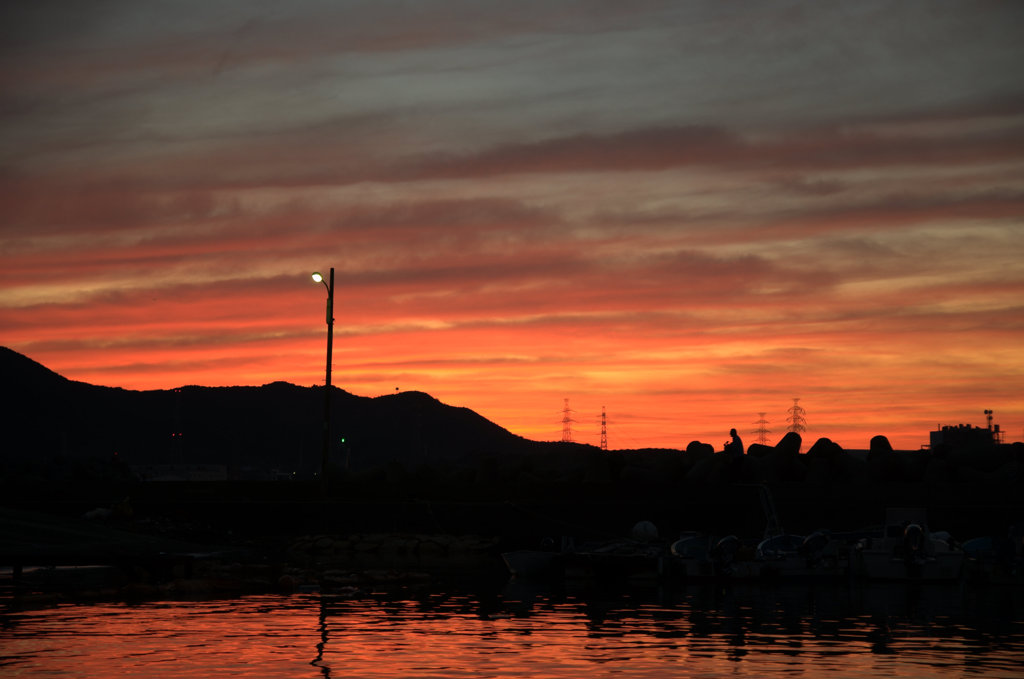 深日漁港からの夕陽