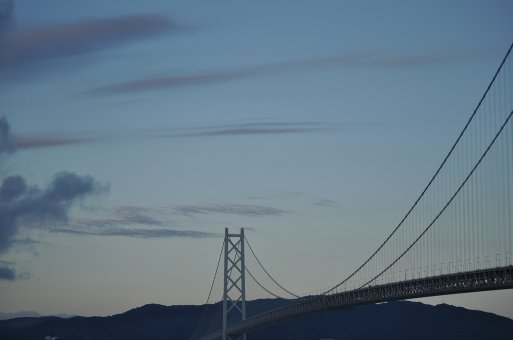 朝焼け明石大橋４