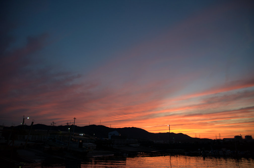 深日漁港からの夕陽