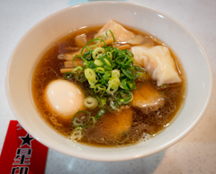 特製醤油ラーメン