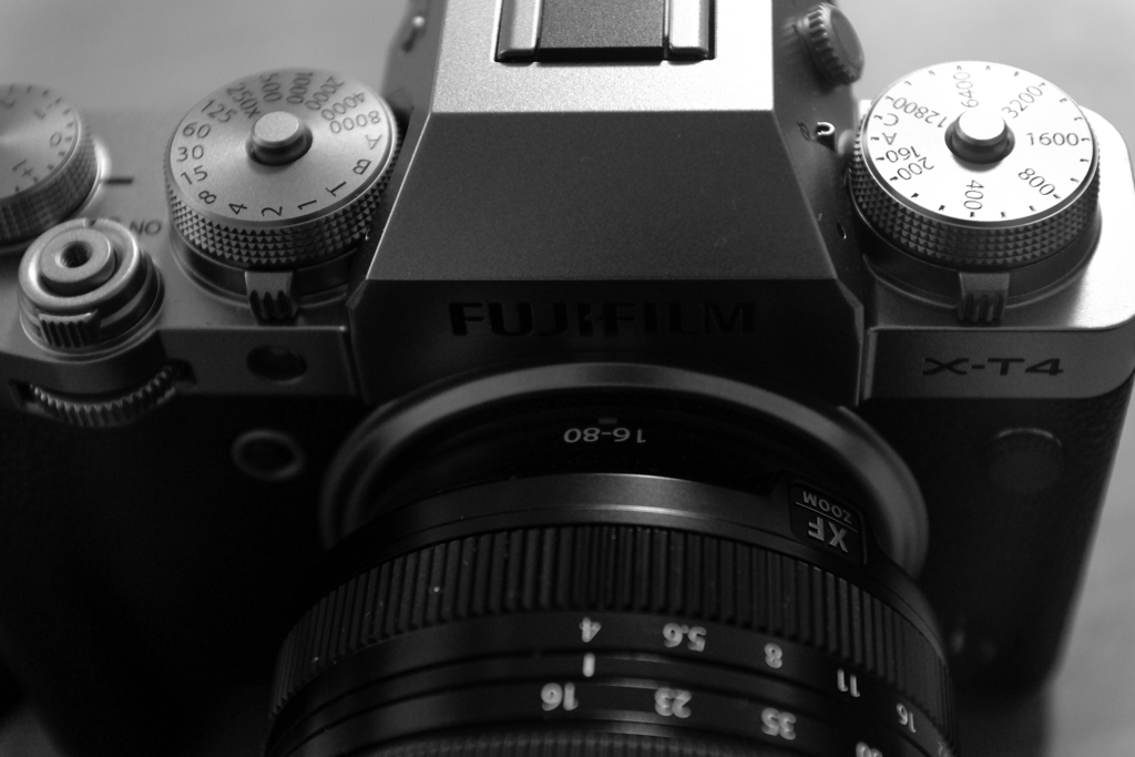 X-T4 レンズキットを買っちゃった