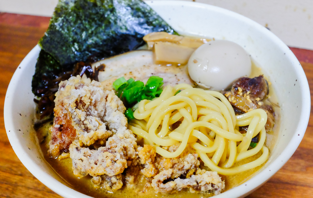 ガッツリ醤油麺