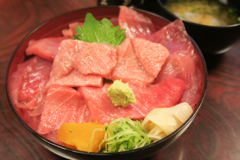 鮪丼（特上）