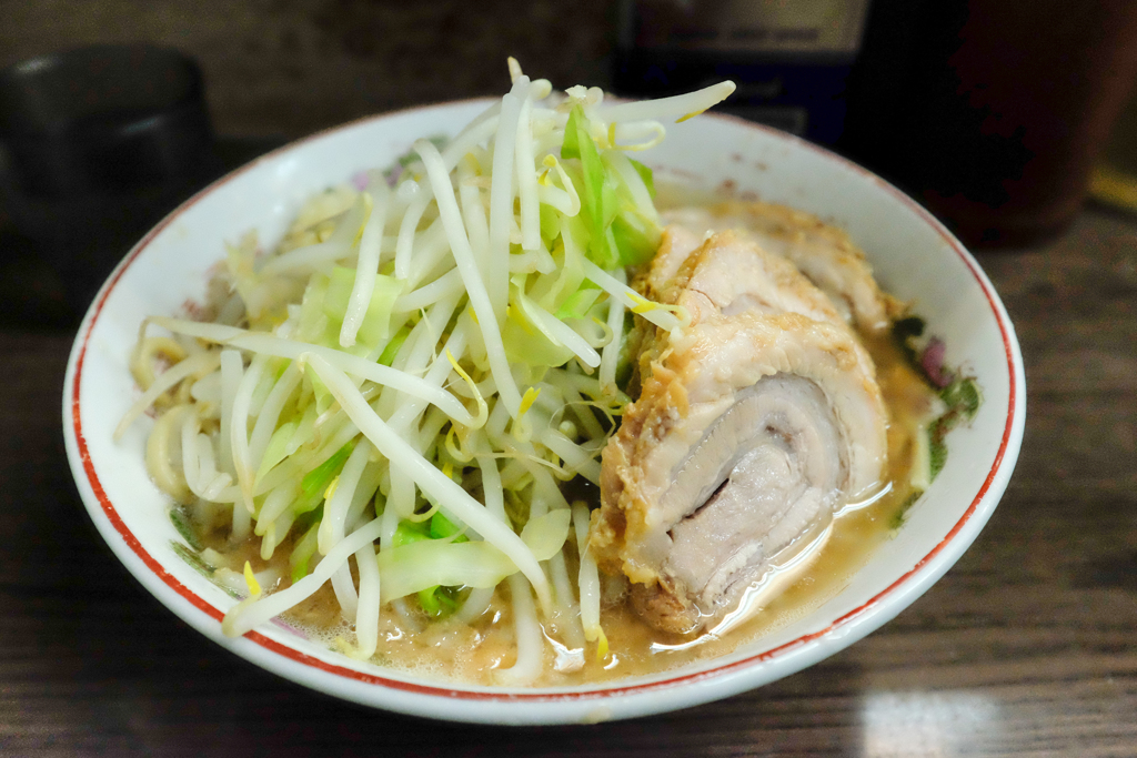 ラーメン二郎横浜関内店@伊勢佐木長者町